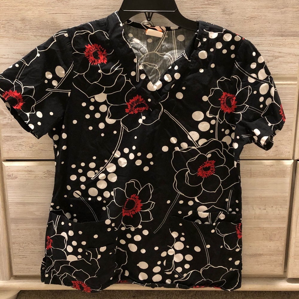 scrub top